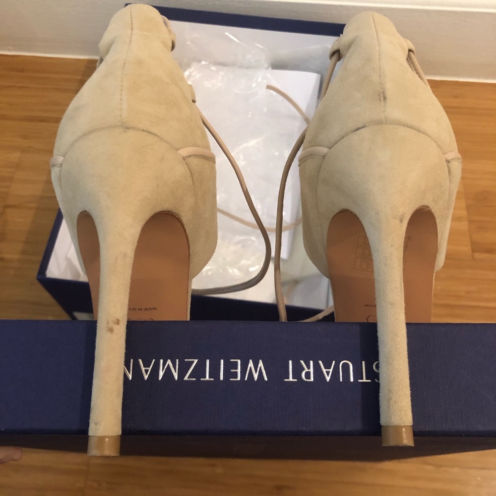Stuart Weitzman - Picture 5 of 6
